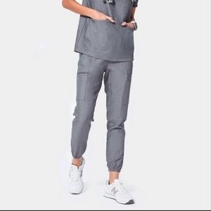 Figs Lima Joggers scrub pants size M.